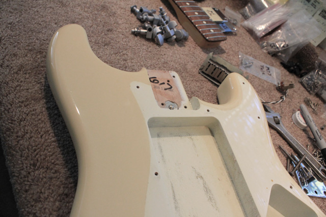 http://xhefriguitars.com/Stuff/Plus%20Colors/87_Yellowing.jpg